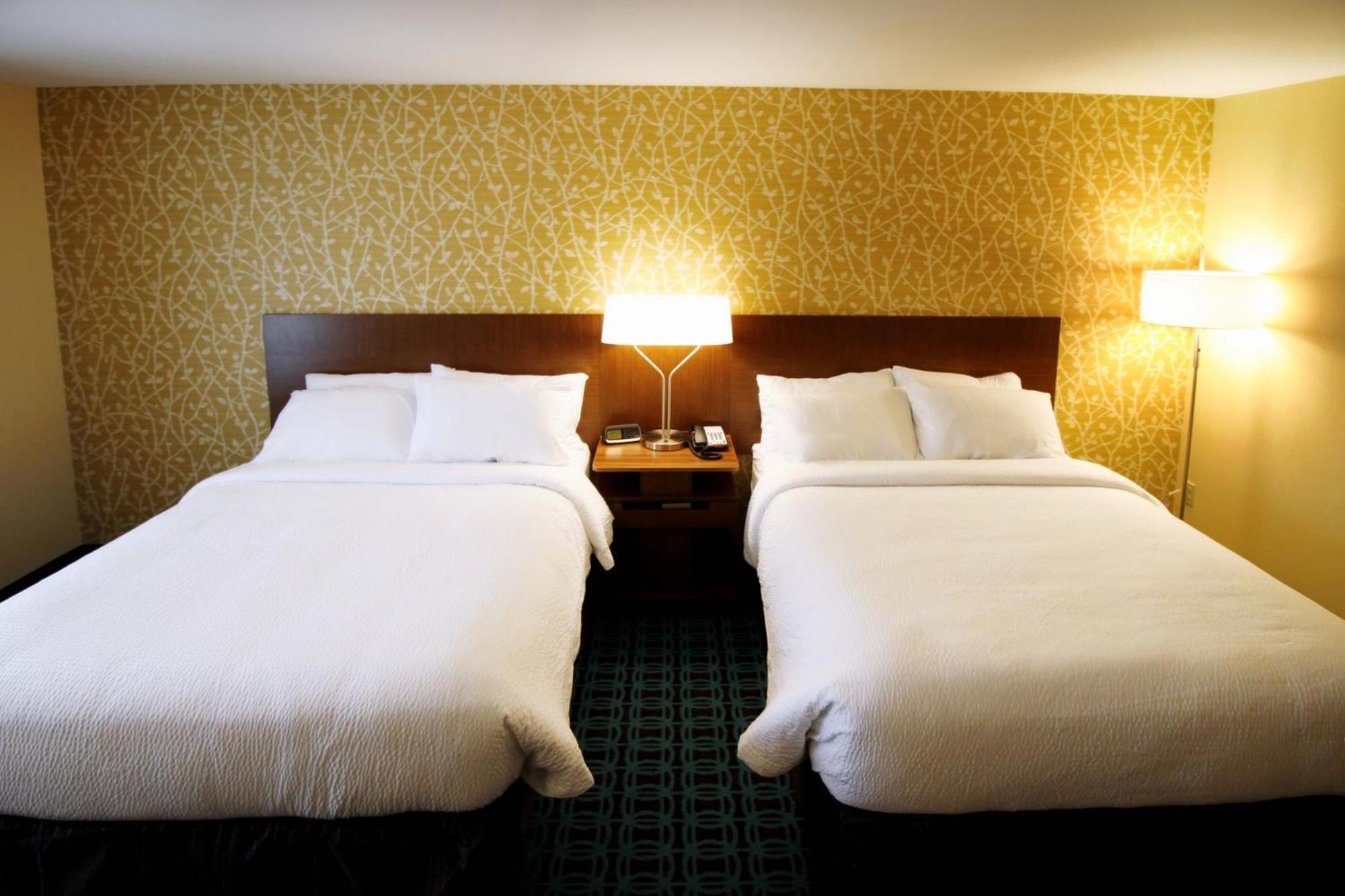 Fairfield Inn & Suites By Marriott London Ngoại thất bức ảnh