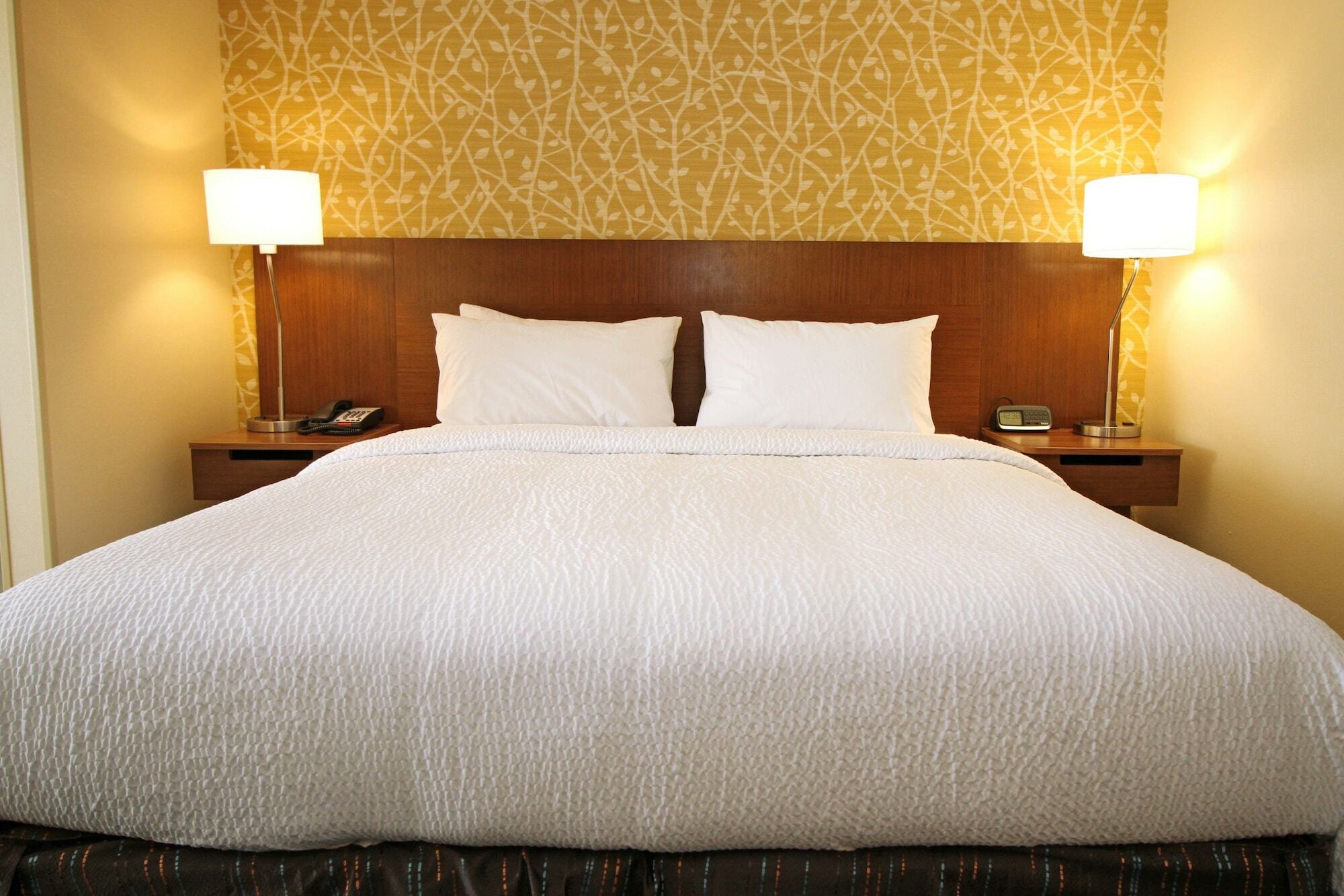 Fairfield Inn & Suites By Marriott London Ngoại thất bức ảnh