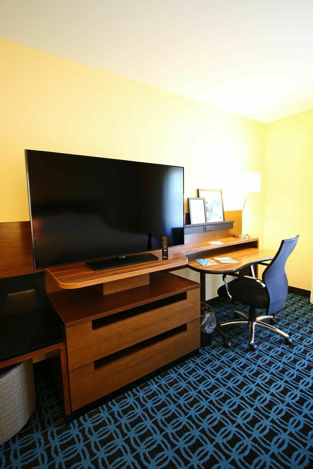 Fairfield Inn & Suites By Marriott London Ngoại thất bức ảnh